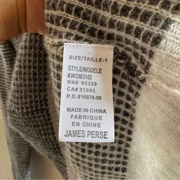 James Perse Cashmere featherlight sweater - Picture 8 of 9